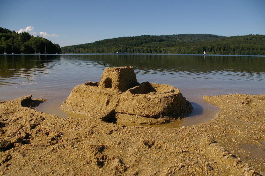 Penzion U Lipna เชดนีวีตอน ภายนอก รูปภาพ